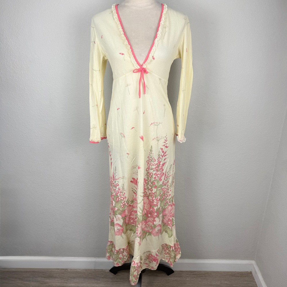 Vintage 70's Floral Lace Trim Maxi Nightgown Pink Cream Long Sleeve Ruffle Hem